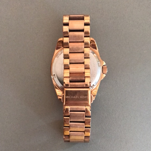 Michael Kors Watch - Picture 2 of 3